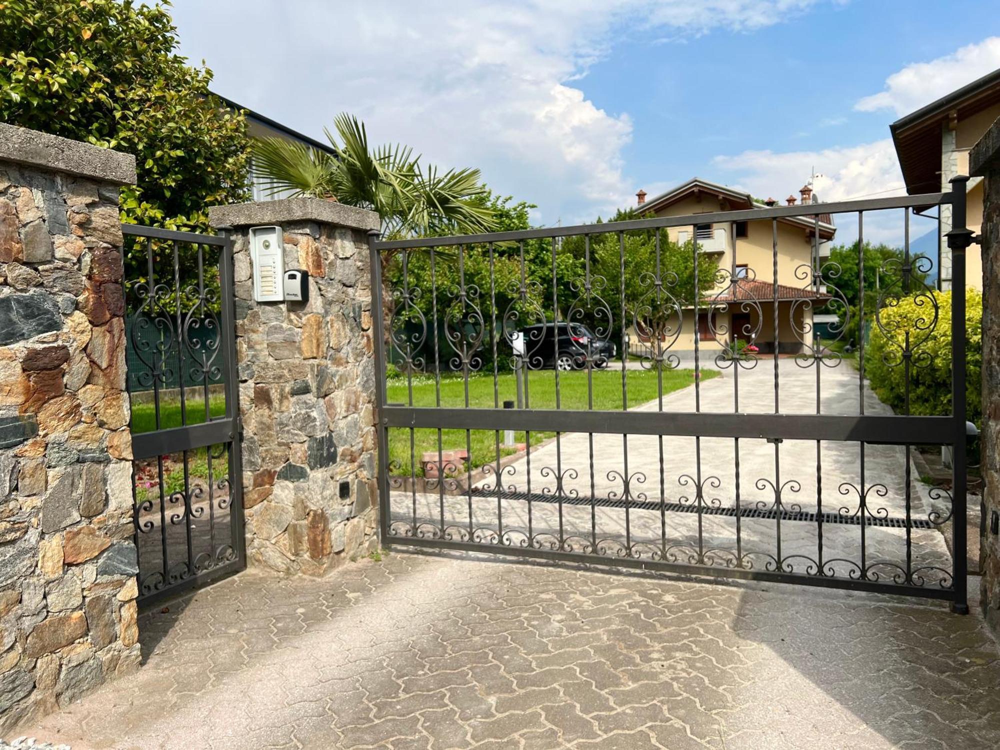 Casa Mimosa The Green View Apartment Domaso Exterior photo
